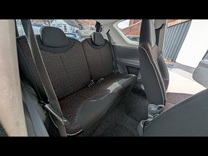 Peugeot 107 thumbnail