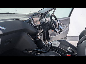Peugeot 2008 thumbnail