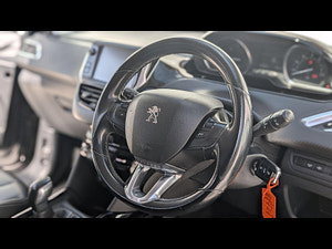 Peugeot 2008 thumbnail