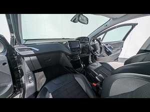 Peugeot 2008 thumbnail