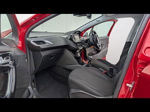 Peugeot 208 thumbnail