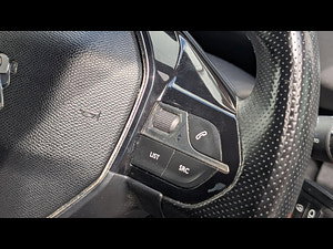 Peugeot 3008 thumbnail