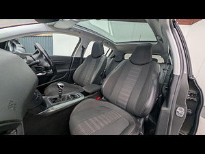 Peugeot 308 thumbnail