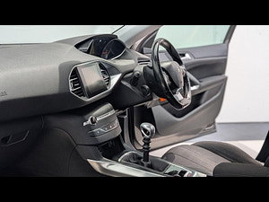 Peugeot 308 thumbnail