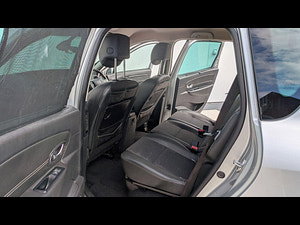 Renault Scenic thumbnail