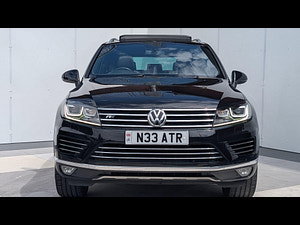 Volkswagen Touareg thumbnail