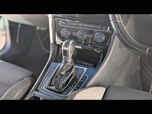 Volkswagen Golf thumbnail
