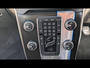 Volvo V40 thumbnail