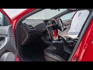 Volvo V40 thumbnail