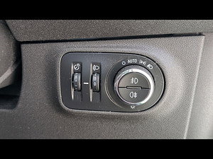 Vauxhall Corsa thumbnail