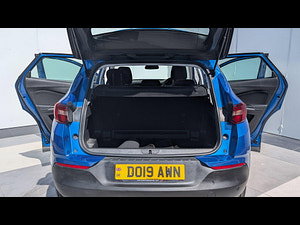 Vauxhall Grandland X thumbnail