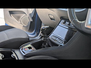 Vauxhall Grandland X thumbnail
