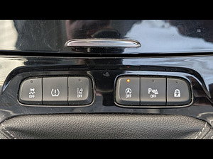 Vauxhall Grandland X thumbnail