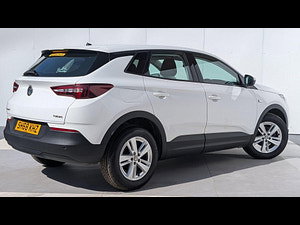 Vauxhall Grandland X thumbnail