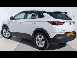 Vauxhall Grandland X thumbnail