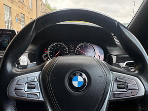 BMW 7 Series thumbnail