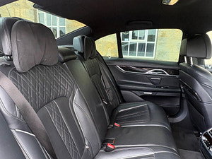 BMW 7 Series thumbnail