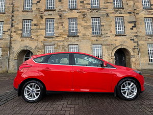Ford Focus thumbnail