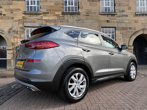 Hyundai Tucson thumbnail