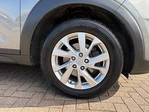 Hyundai Tucson thumbnail