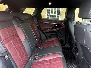 Land Rover Range Rover Evoque thumbnail