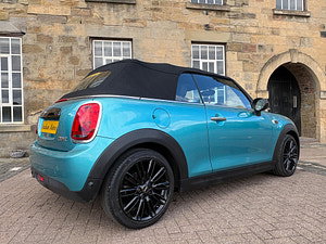 MINI Convertible thumbnail