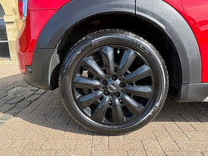 MINI Countryman thumbnail