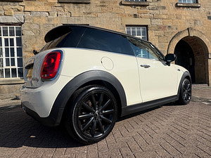 MINI Hatch thumbnail
