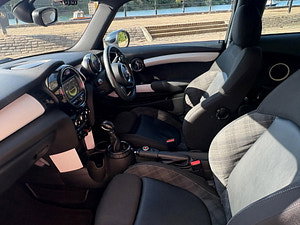 MINI Hatch thumbnail