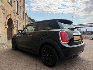 MINI Hatch thumbnail