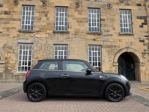 MINI Hatch thumbnail