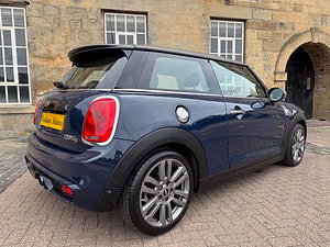 MINI Hatch thumbnail