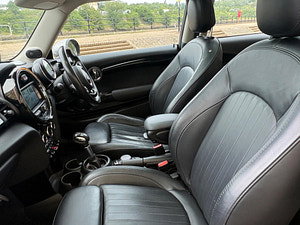 MINI Hatch thumbnail