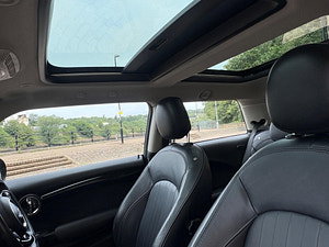 MINI Hatch thumbnail