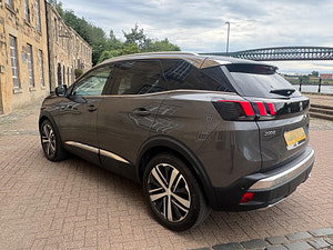 Peugeot 3008 thumbnail
