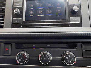 Volkswagen Transporter thumbnail