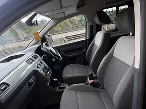 Volkswagen Caddy Maxi Life thumbnail