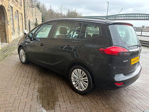 Vauxhall Zafira Tourer thumbnail