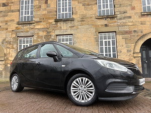 Vauxhall Zafira Tourer thumbnail