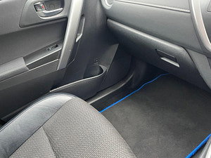 Toyota Auris thumbnail