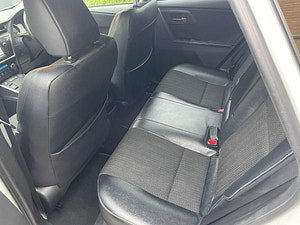 Toyota Auris thumbnail