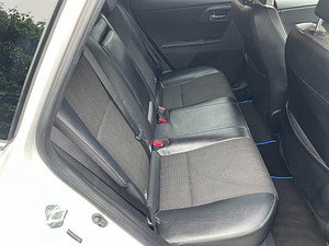 Toyota Auris thumbnail