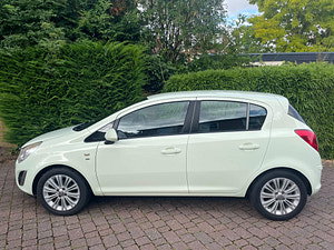 Vauxhall Corsa thumbnail
