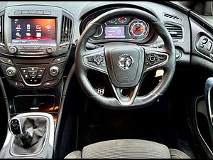 Vauxhall Insignia thumbnail