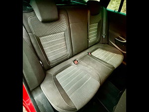 Vauxhall Insignia thumbnail