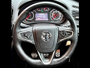 Vauxhall Insignia thumbnail