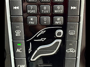 Volvo V40 thumbnail