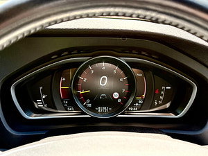 Volvo V40 thumbnail