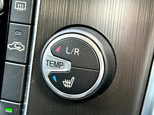 Volvo V40 thumbnail