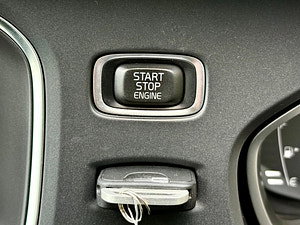 Volvo V40 thumbnail